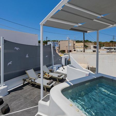 Astrea Suites Feggaropetra Cave House Fira (Santorini) Exterior foto