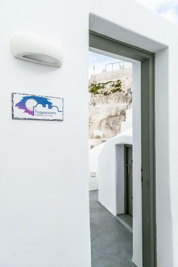 Astrea Suites Feggaropetra Cave House Fira (Santorini) Exterior foto