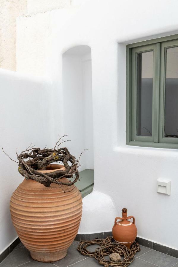 Astrea Suites Feggaropetra Cave House Fira (Santorini) Exterior foto