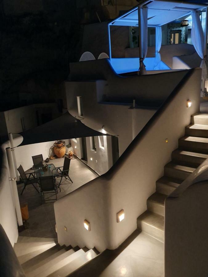 Astrea Suites Feggaropetra Cave House Fira (Santorini) Exterior foto